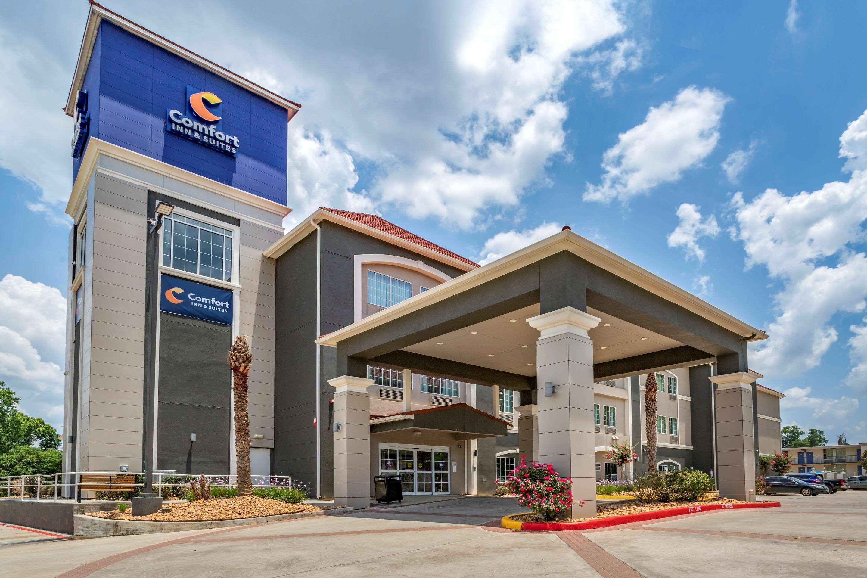 Comfort Inn & Suites Cleveland Buitenkant foto
