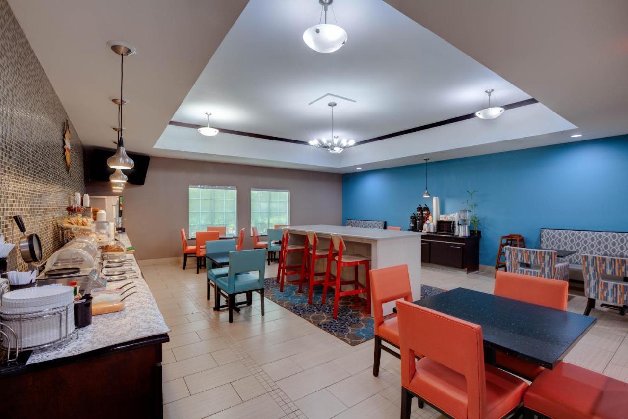 Comfort Inn & Suites Cleveland Buitenkant foto