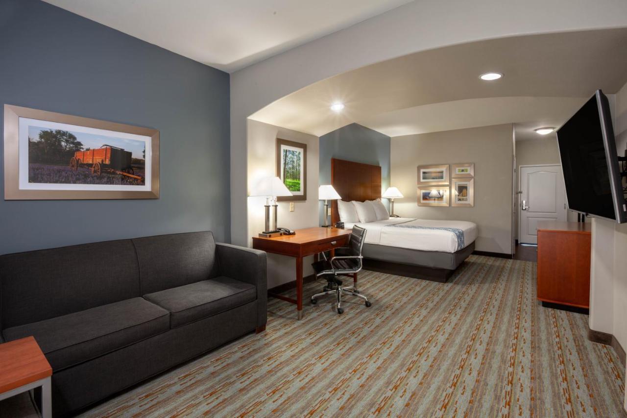 Comfort Inn & Suites Cleveland Buitenkant foto